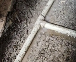 库车漏水维修电话